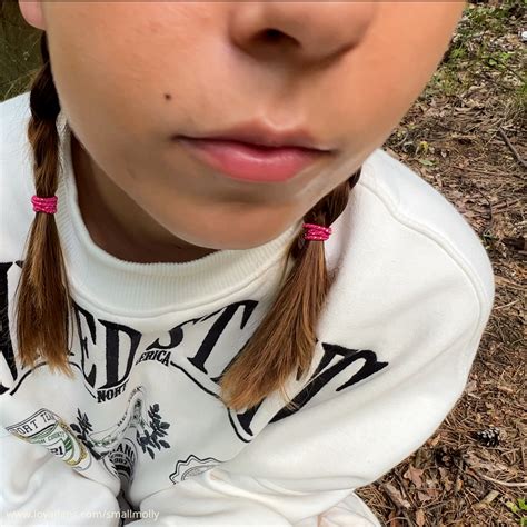 Small Molly Porno Video's .